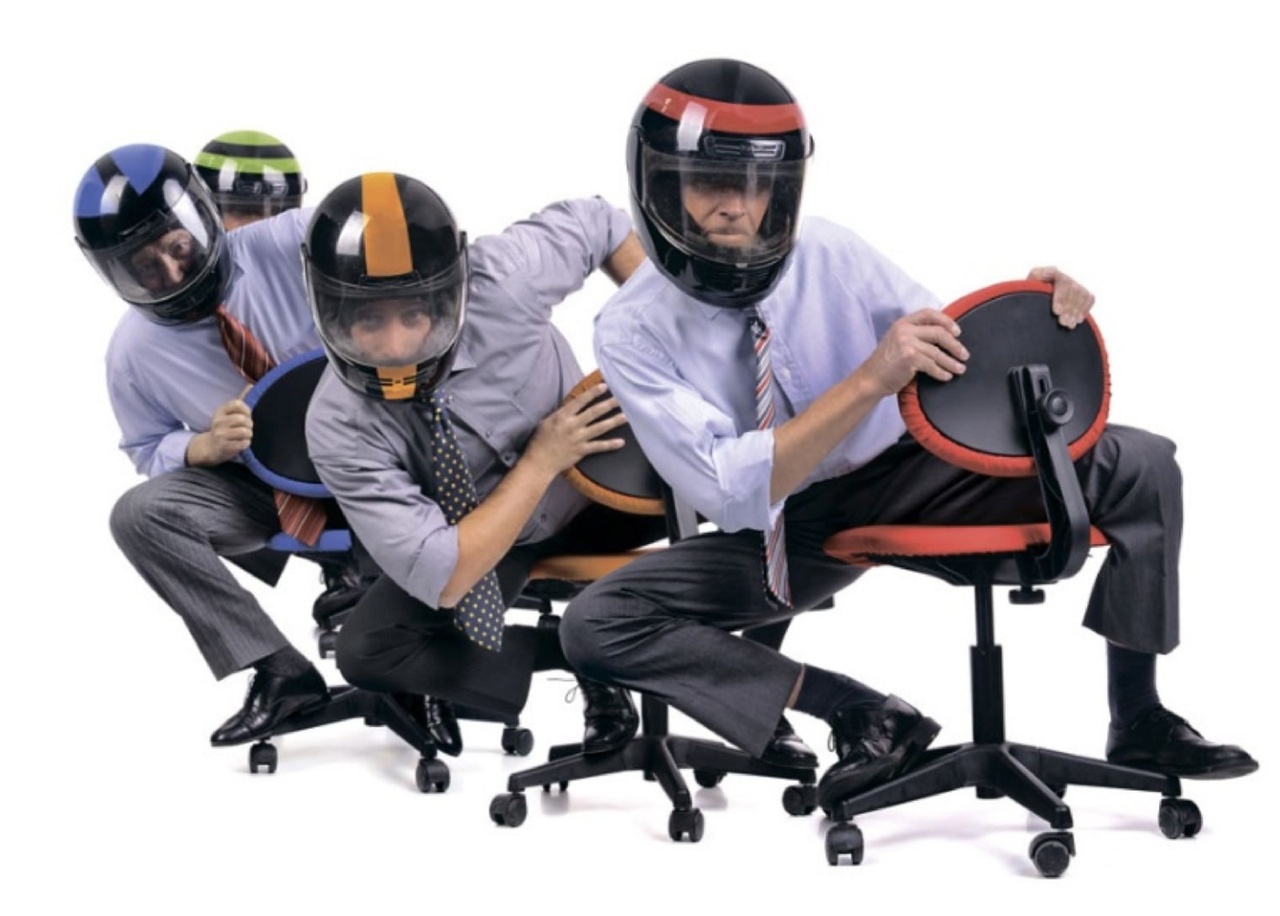 гонки на офисных креслах